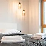 Old Town Nadmotlawie - Sauna & Gym I 10min Deptak Apartmán